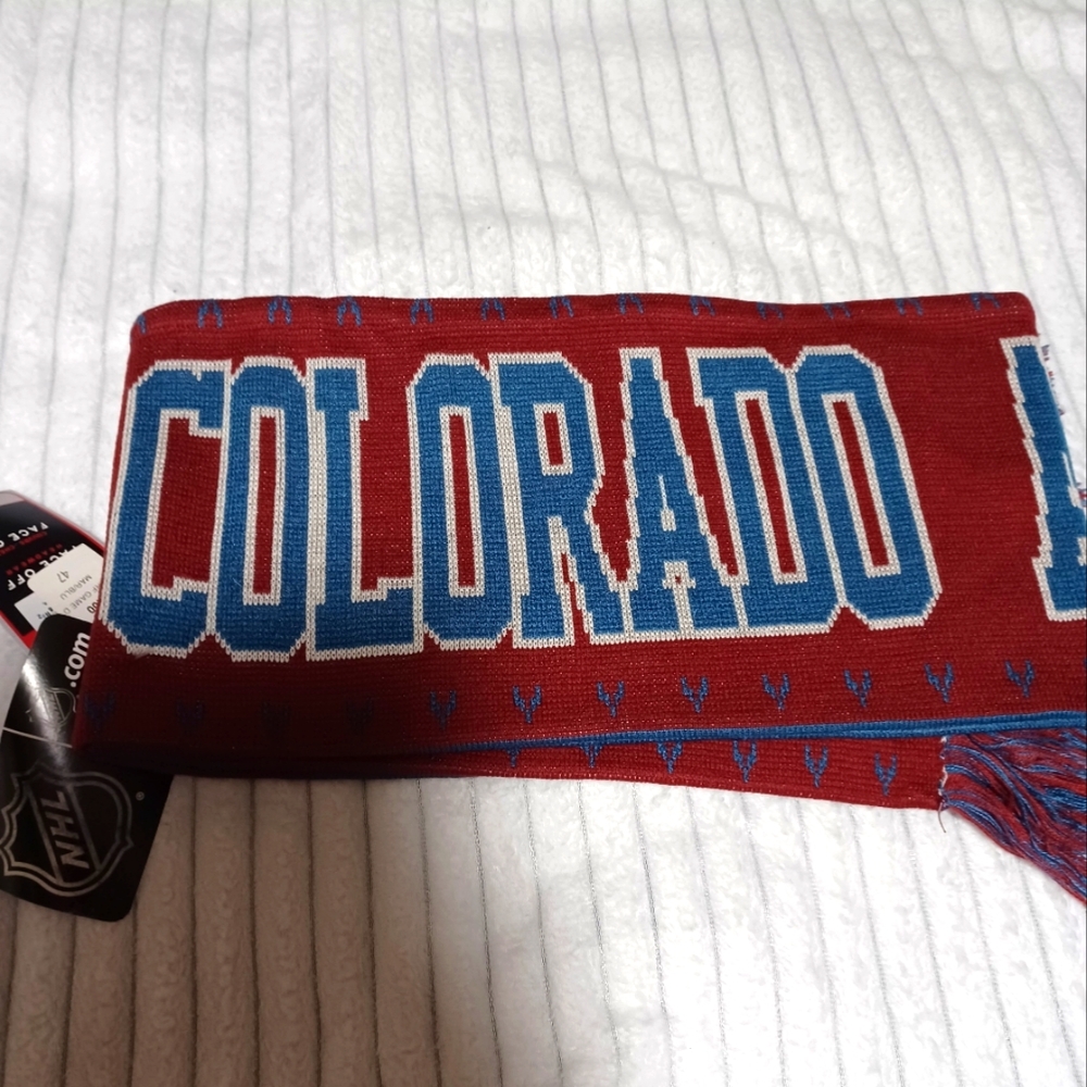 Colorado Avalanche scarf